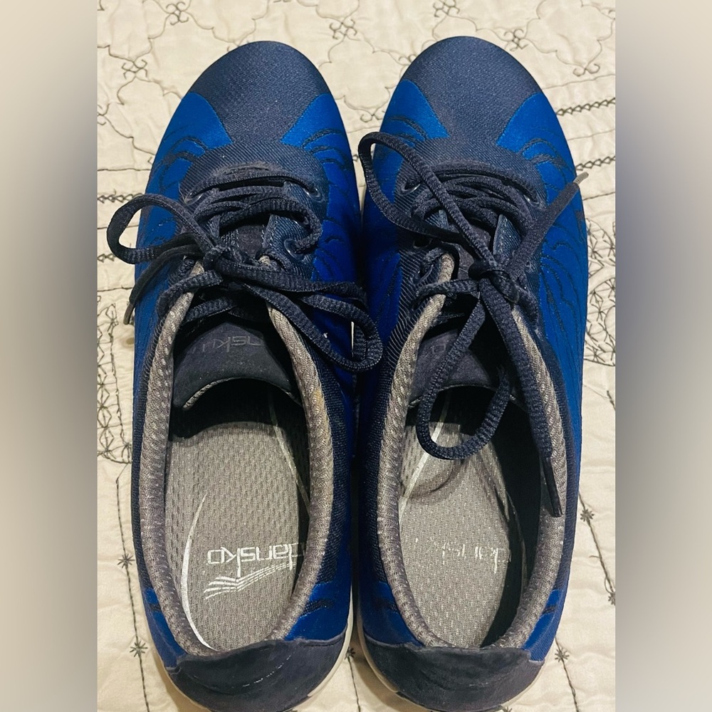 Dansko Hanna fashion lace up blue black casual shoes size 39/ US 8.5 women's